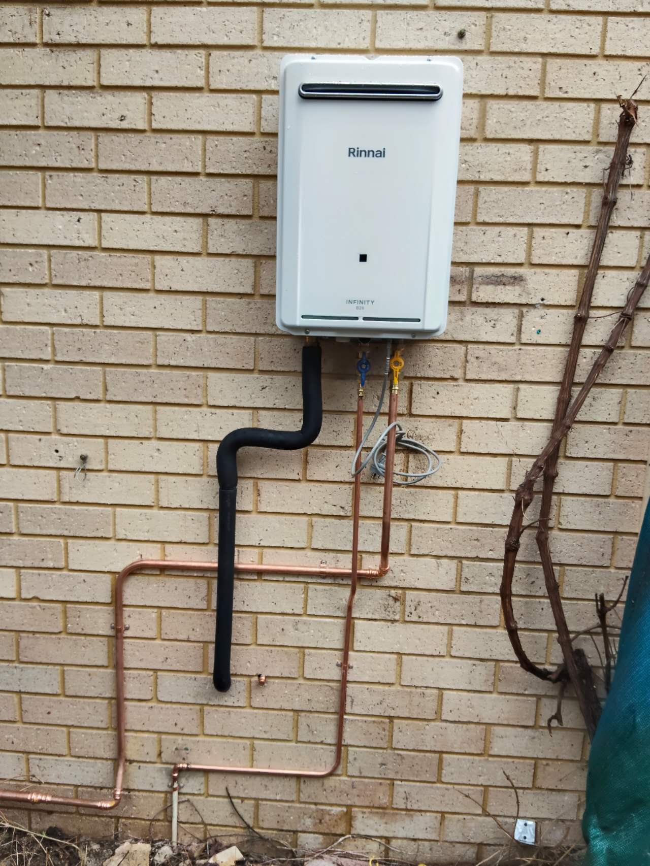 Gas Continuous Flow Hot Water photo 1