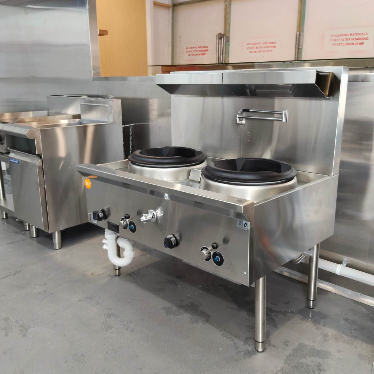 Maddington Commercial Kitchen Fit-Out photo 15