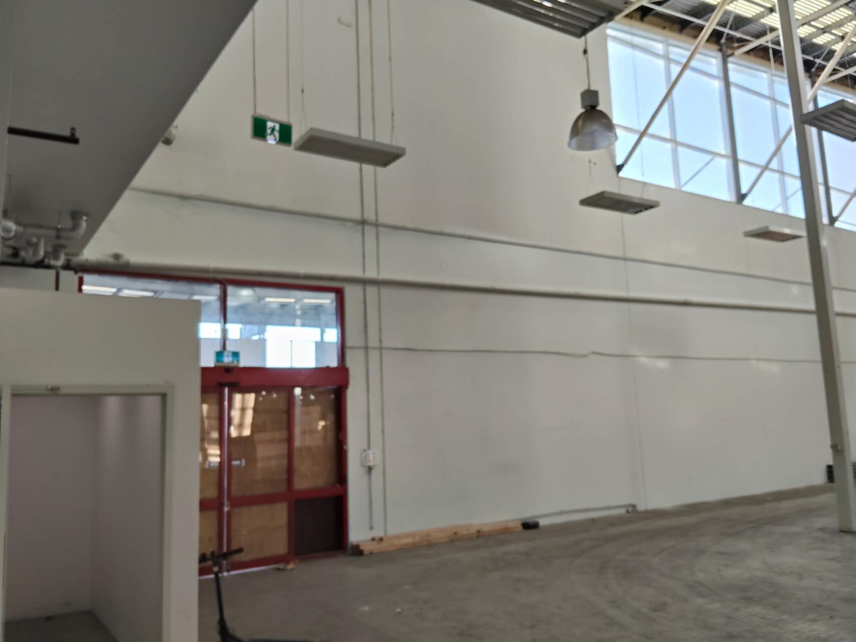 Morley Retail Warehouse Works photo 3